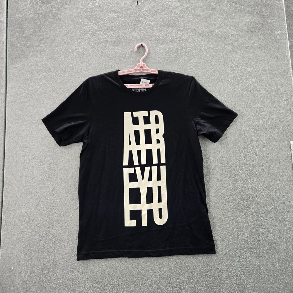 Atreyu Men Shirt LARGE Black In Our Wake Metalcore Rock Band Short Sleeve Tee